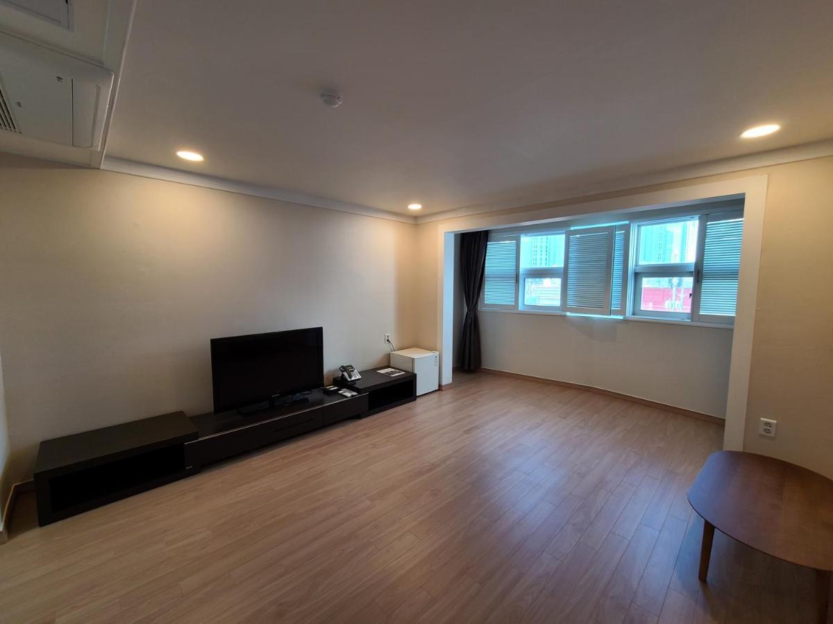 Hotel Ocean View Ilsan Ni Exterior foto