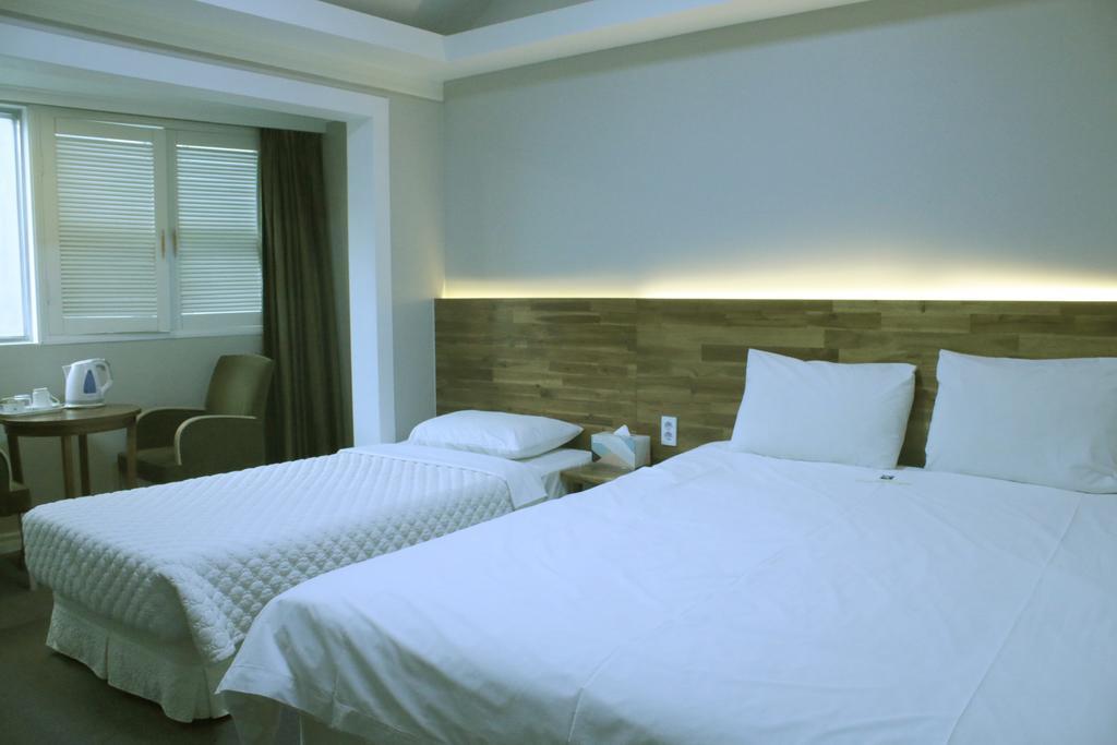 Hotel Ocean View Ilsan Ni Exterior foto